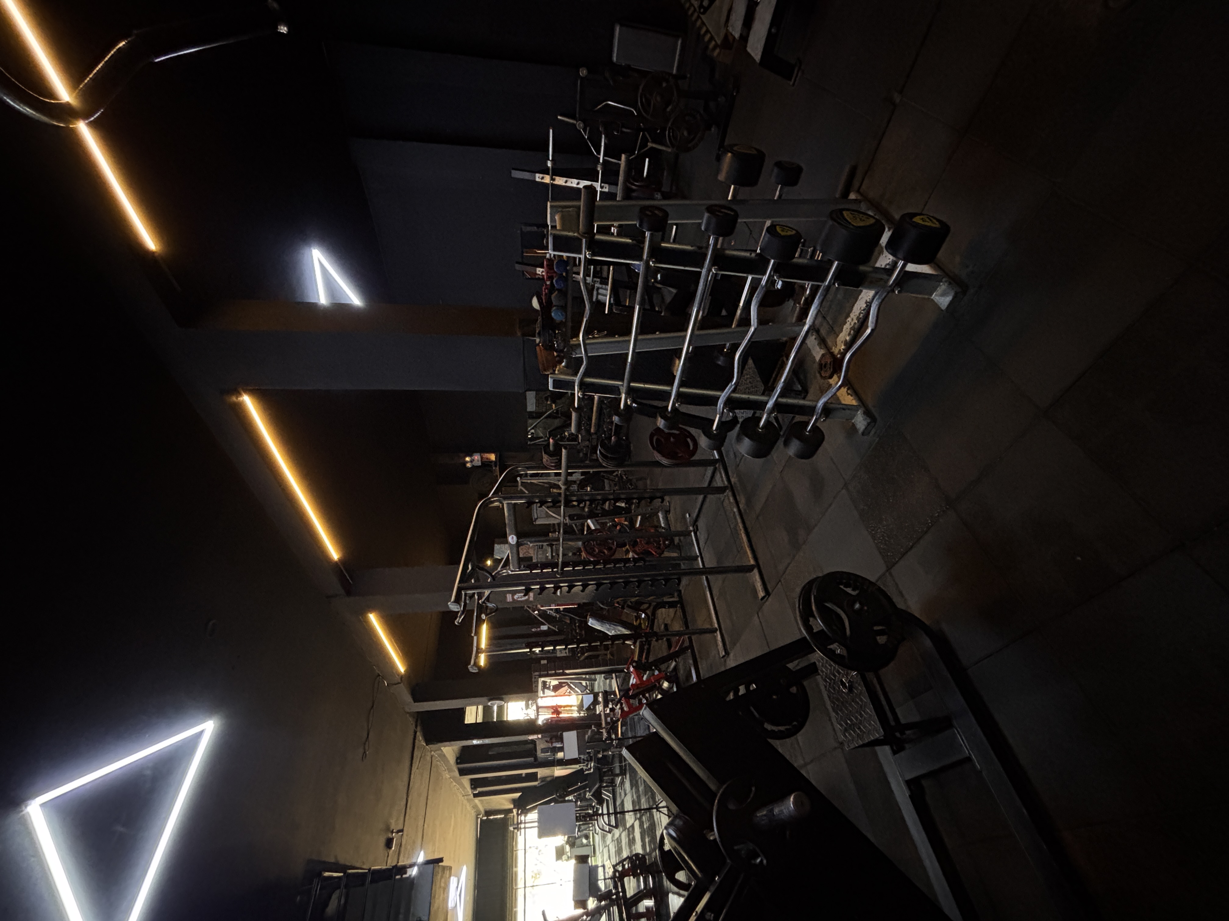 Entrenamiento en Hakuna Gym
